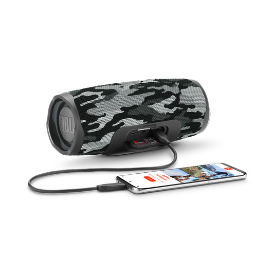 JBL Charge 4 - Black/White Camouflage - Portable Bluetooth speaker - Detailshot 4 image number null
