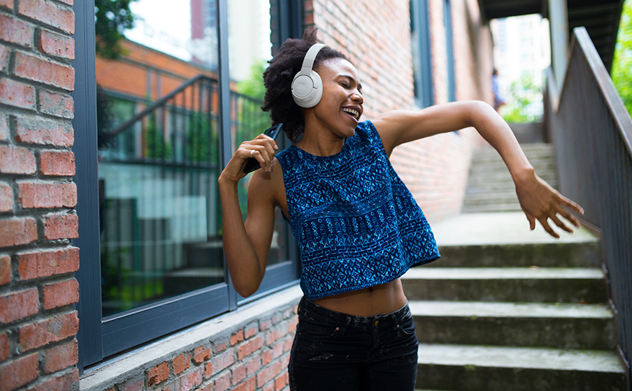 JBL Tune 770NC Bluetooth 5.3 avec audio LE (*) - Image
